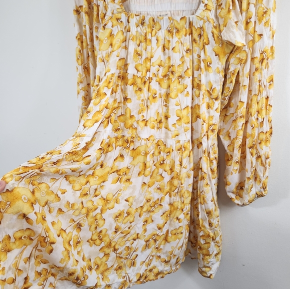 En Creme floral babydoll dress - Picture 3 of 6